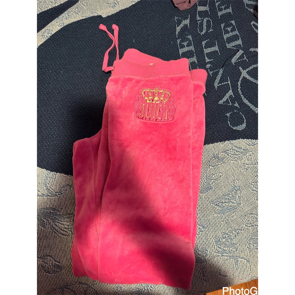 Juicy sweat pants !:) super cute